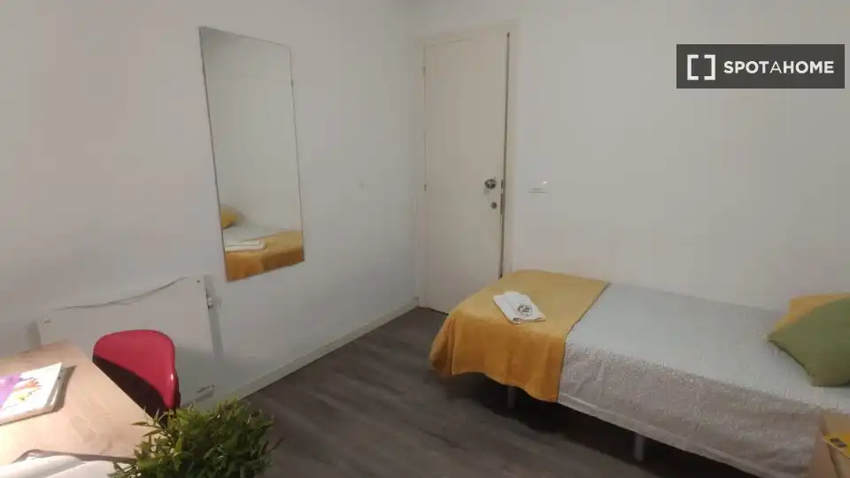 Habitación 120 m², Burjasot