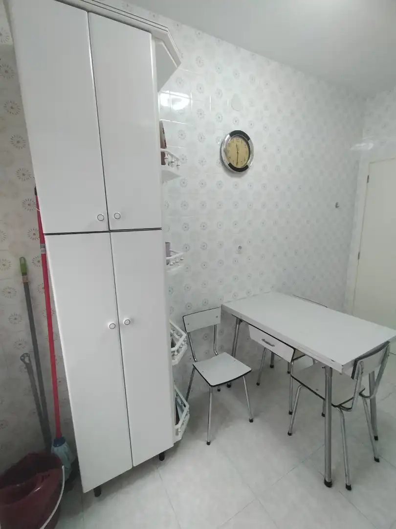 Habitación 93 m², Ourense