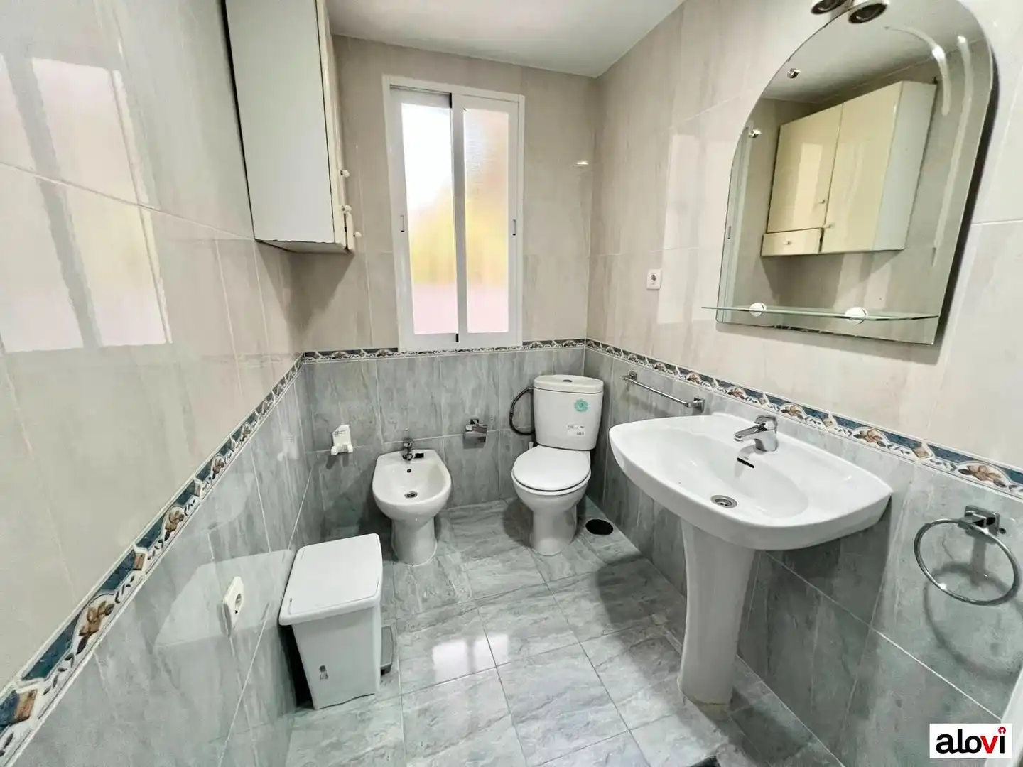 Piso de 80 m² en Granada