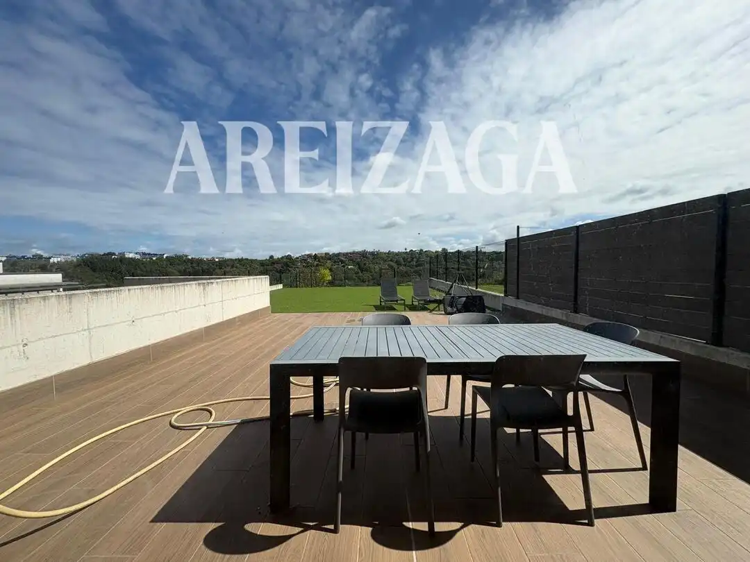 Casa de 200 m² en San Sebastián