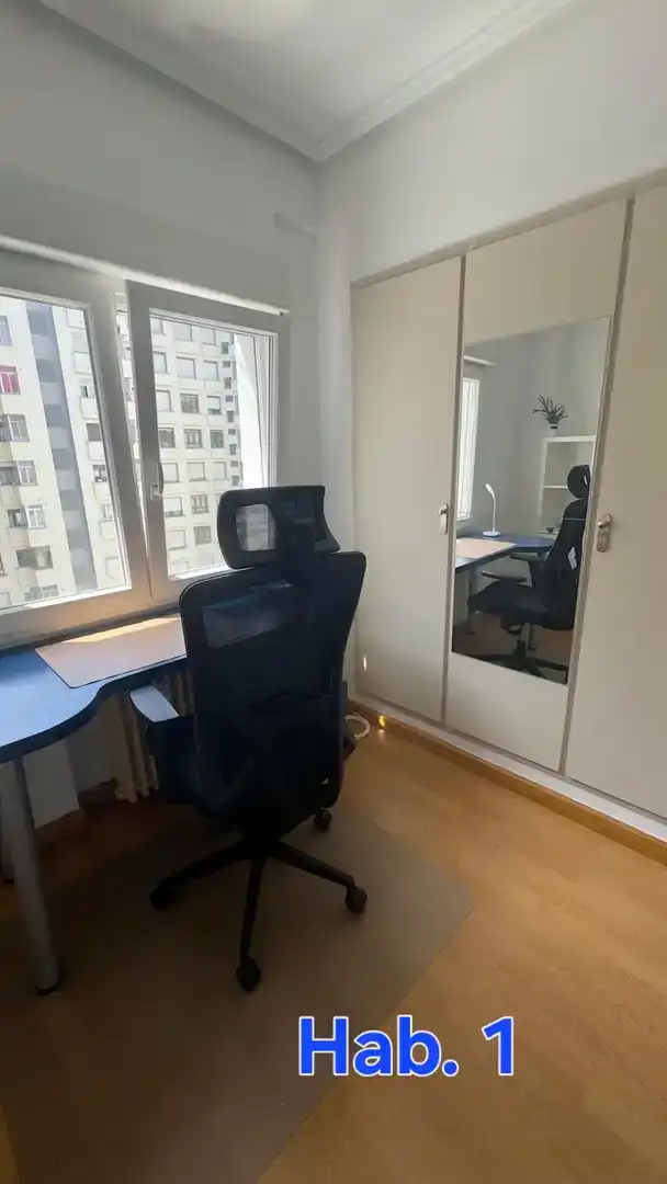 Habitación 85 m², Oviedo