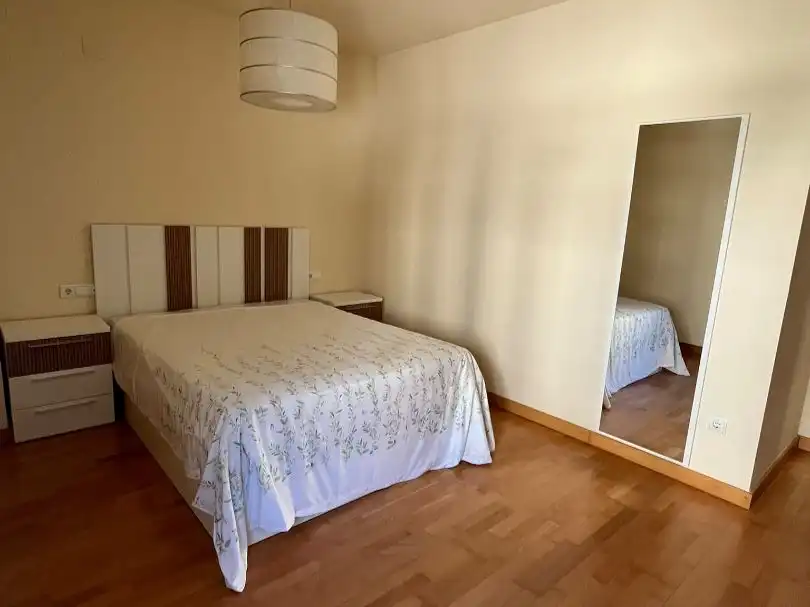 Piso de 90 m² en Almería