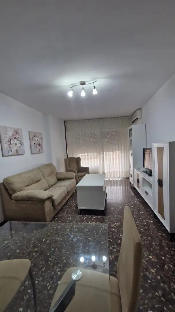 Piso de 95 m² en Jaén