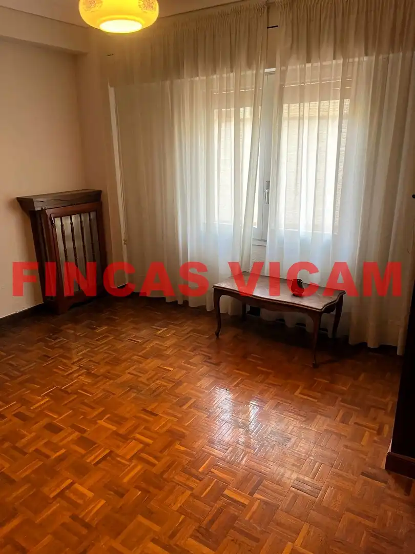 Pis de 105 m² a Osca