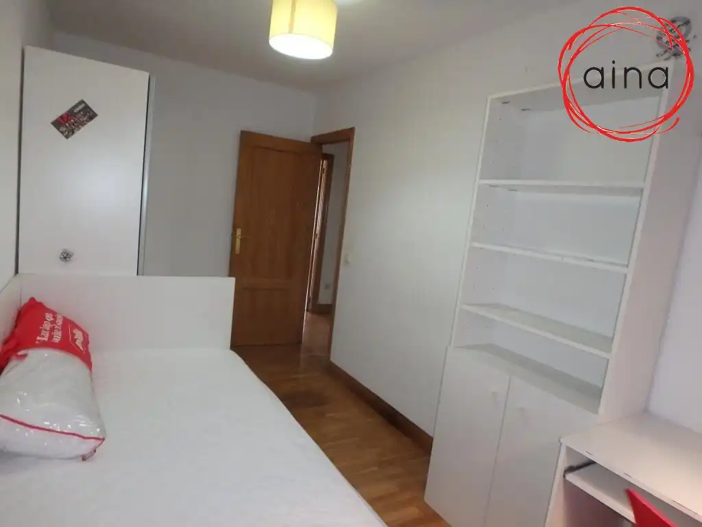 Piso de 118 m² en Pamplona