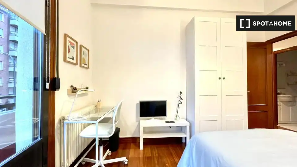 Habitación 127 m², Bilbao