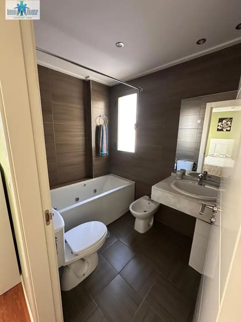 Casa de 240 m² en Albacete