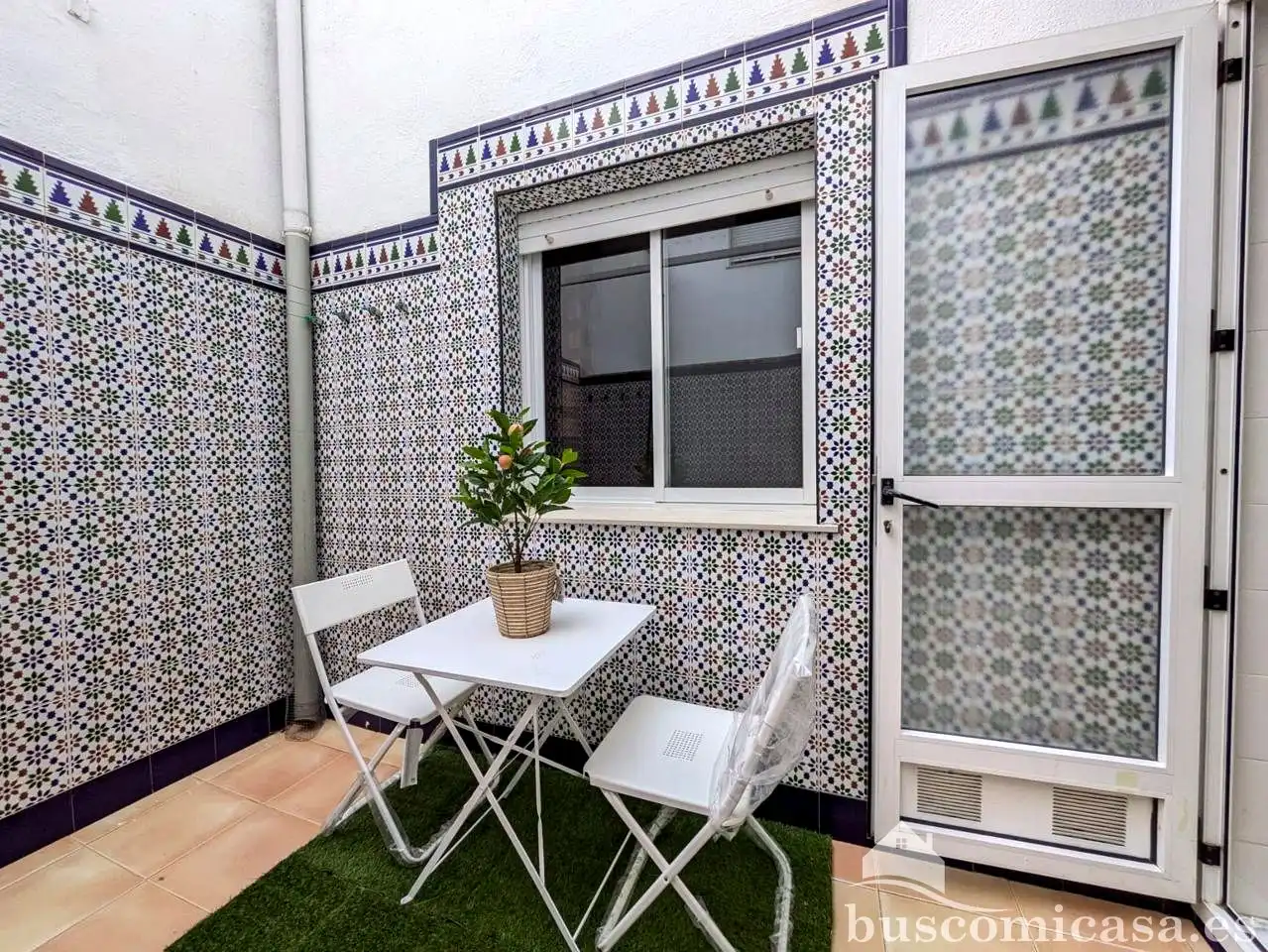 Piso de 80 m² en Linares