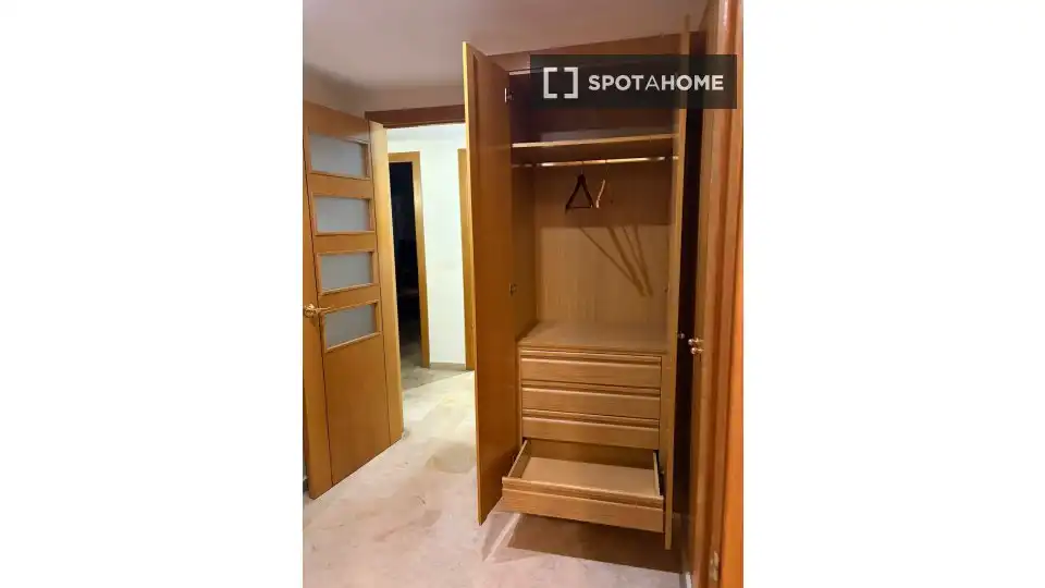 Habitación 120 m², Valencia