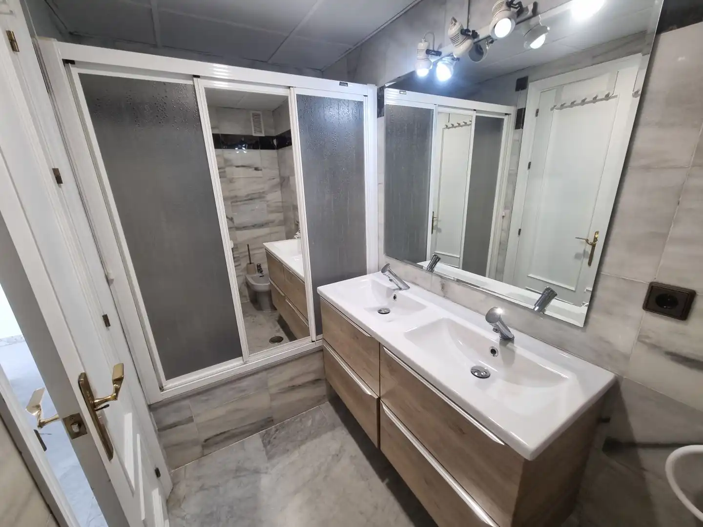 Piso de 169 m² en Sevilla