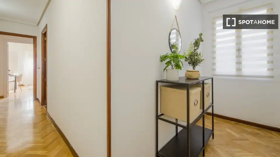 Habitación 150 m², Madrid