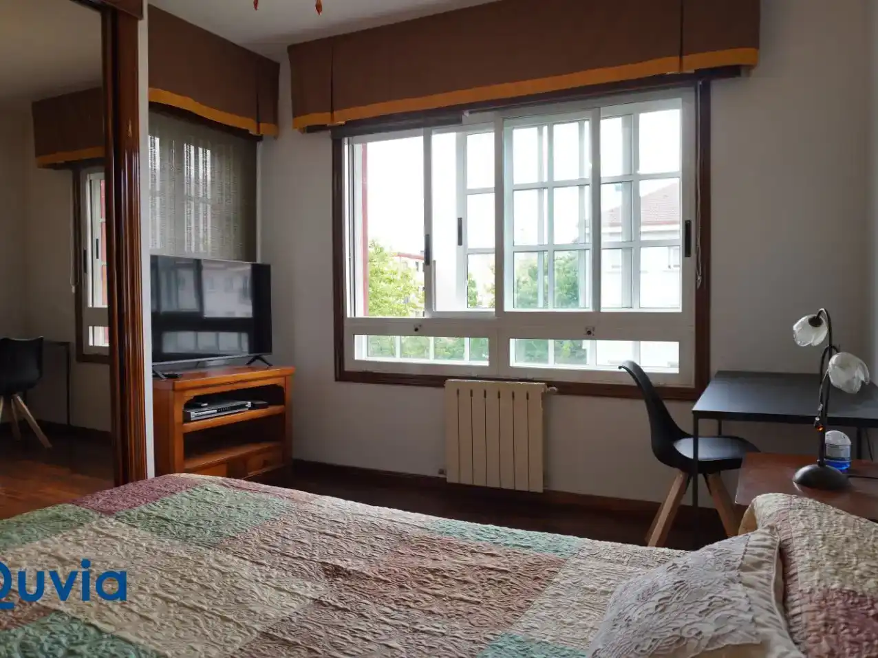 Habitación 250 m², Oleiros