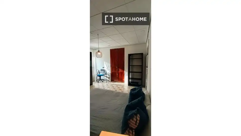 Habitación 85 m², Burjasot
