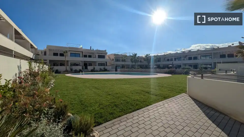 Habitación 127 m², Torrevieja