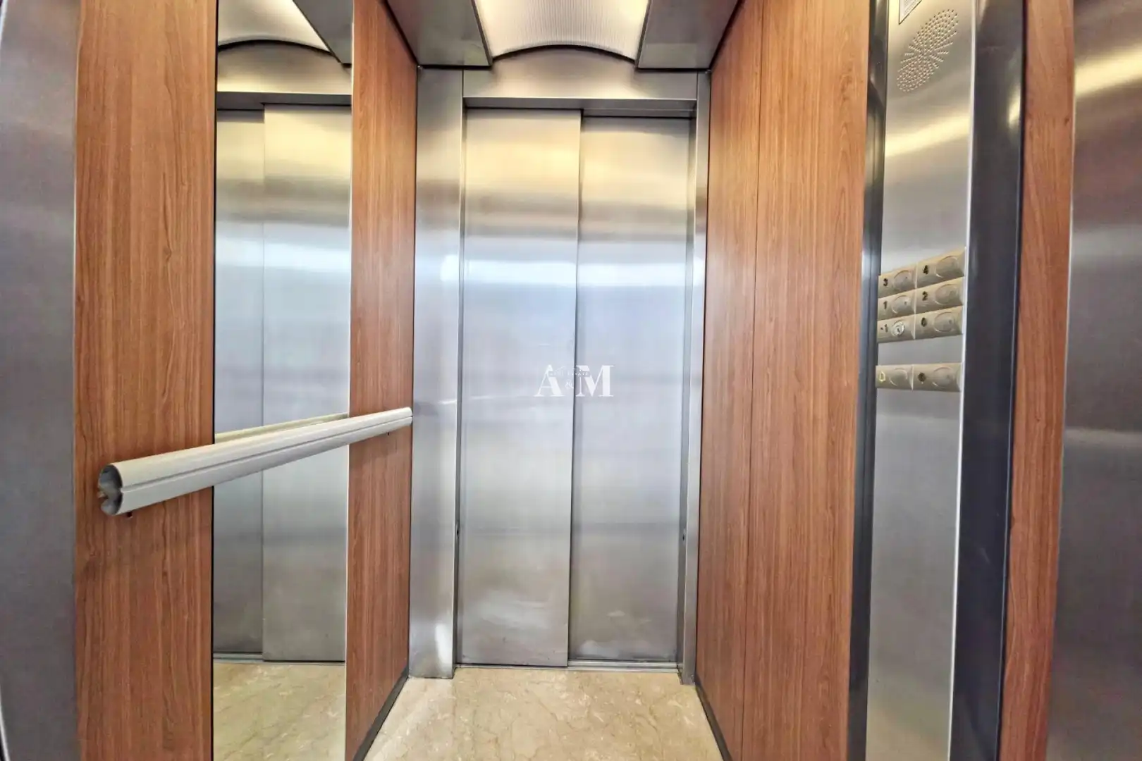 Pis de 200 m² a Alacant