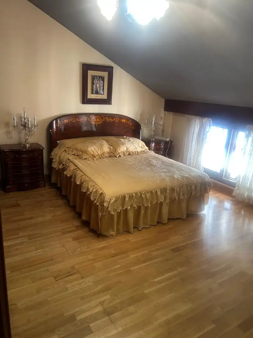 Piso de 130 m² en Zaragoza
