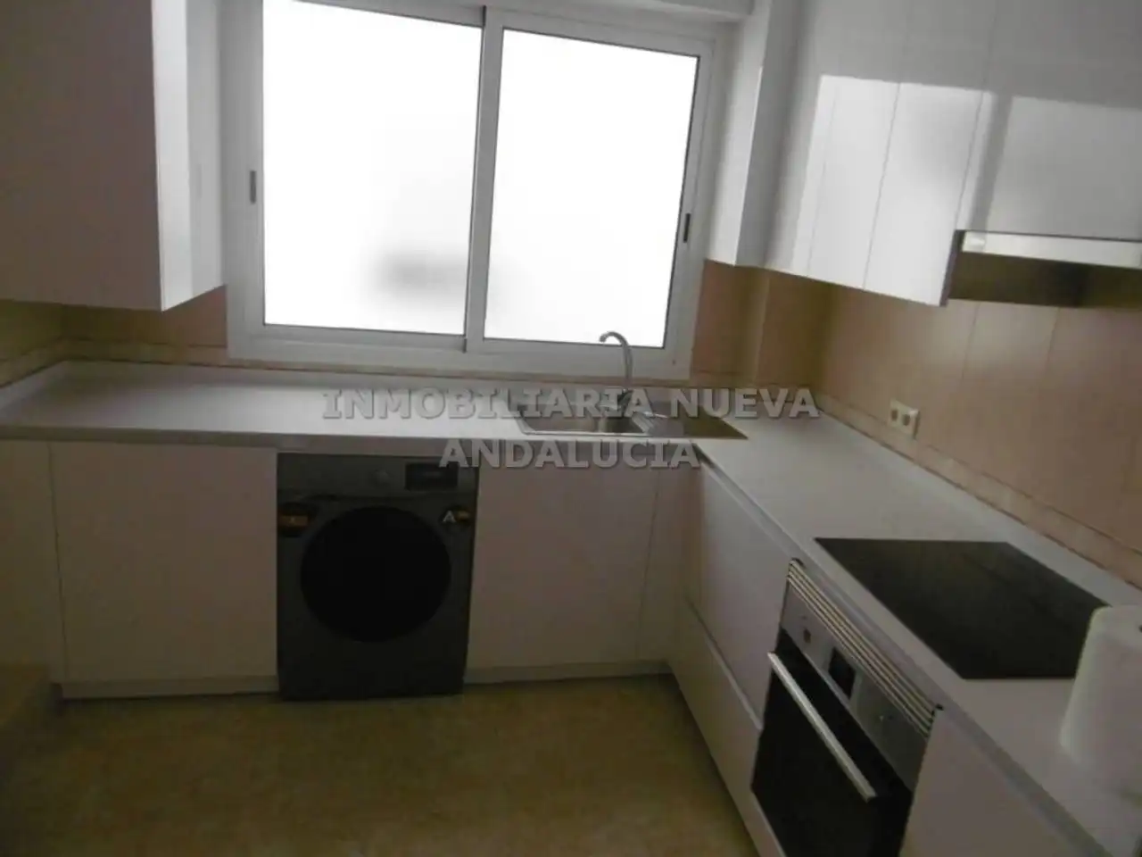 Piso de 90 m² en Almería