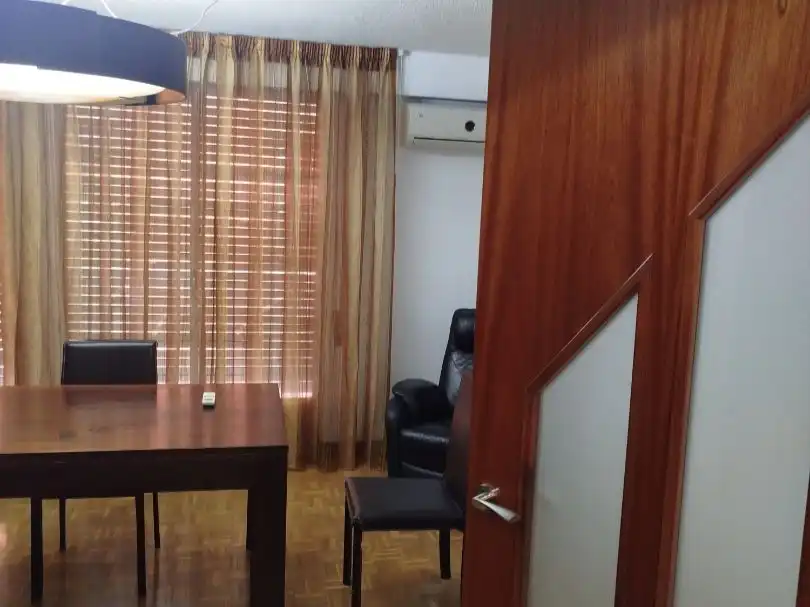 Piso de 230 m² en Granada