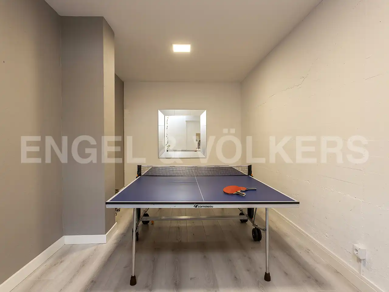 Будинок 440 м² у Esplugues de Llobregat