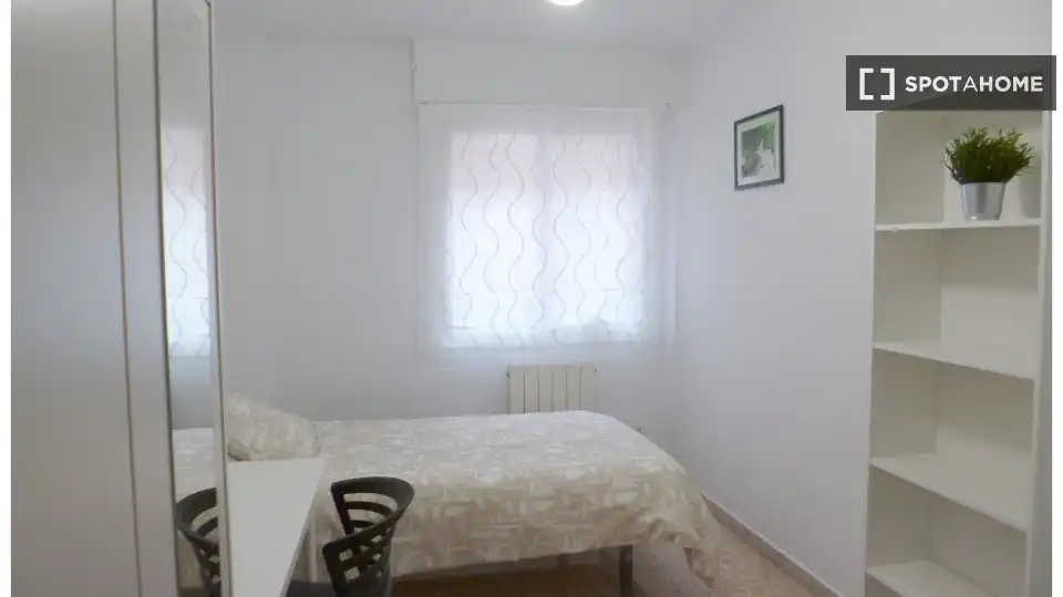 Habitación 104 m², Zaragoza