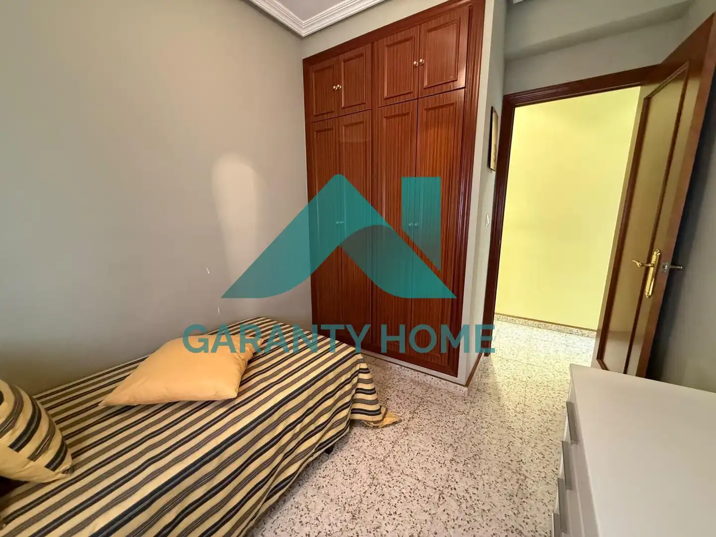 Piso de 90 m² en Cáceres