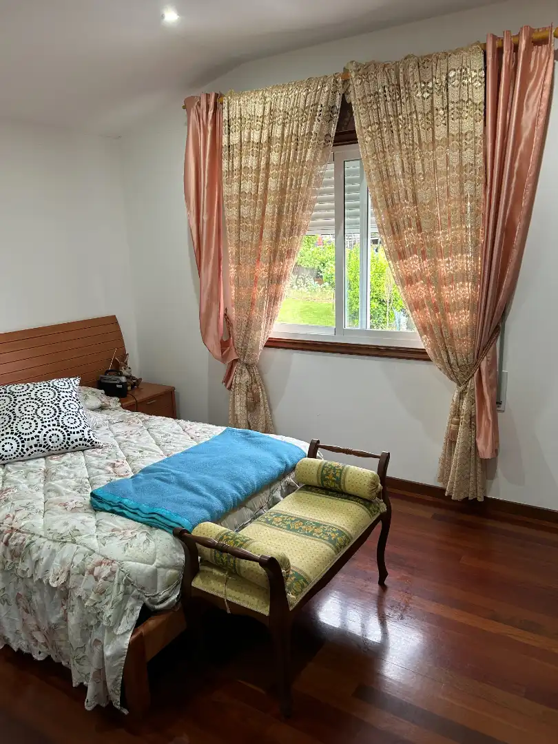 Piso de 300 m² en Moaña
