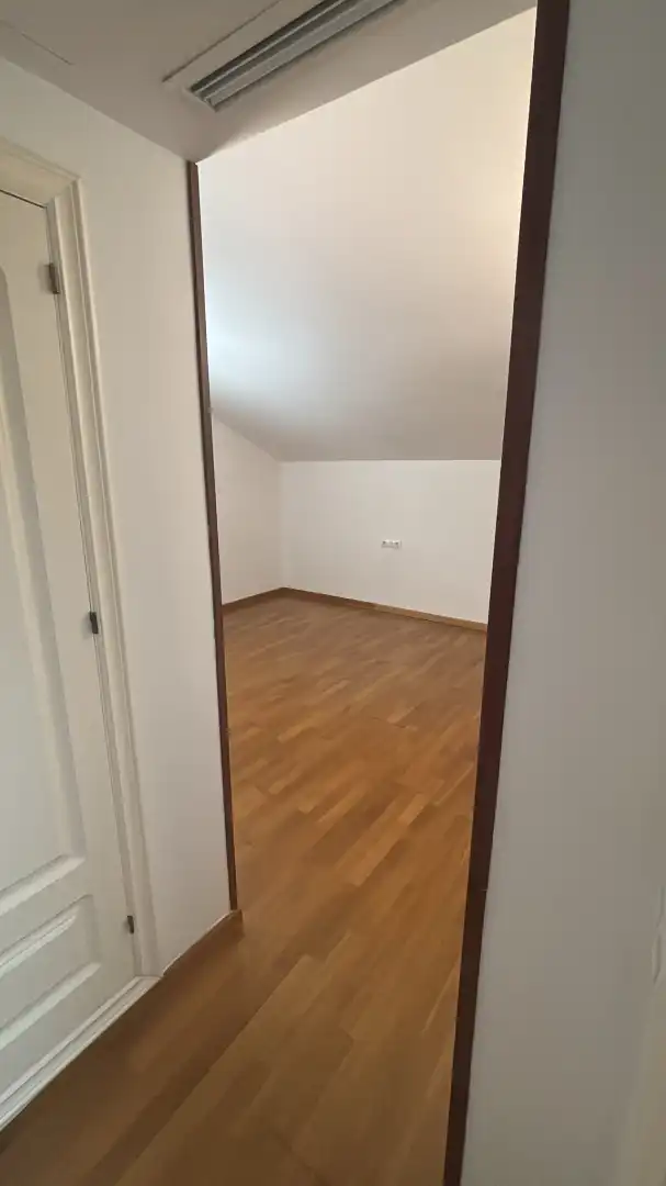 Pis de 625 m² a Còrdova