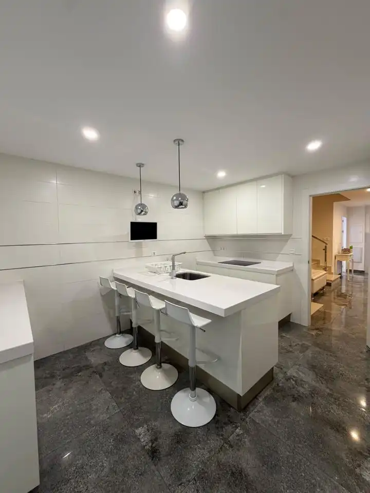Casa de 240 m² en Ogíjares