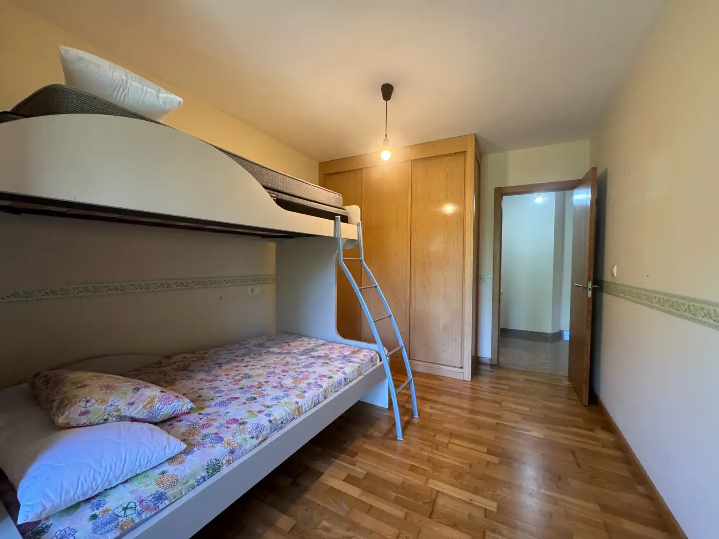 Casa de 153 m² a Teo