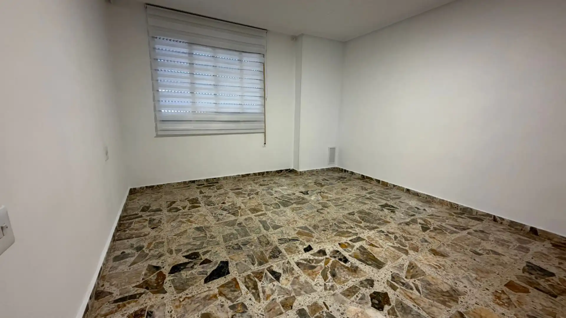 Casa de 136 m² en Alpartir