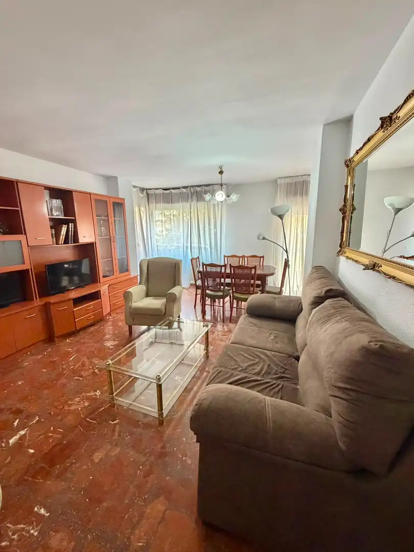 Habitación 109 m², Jaén