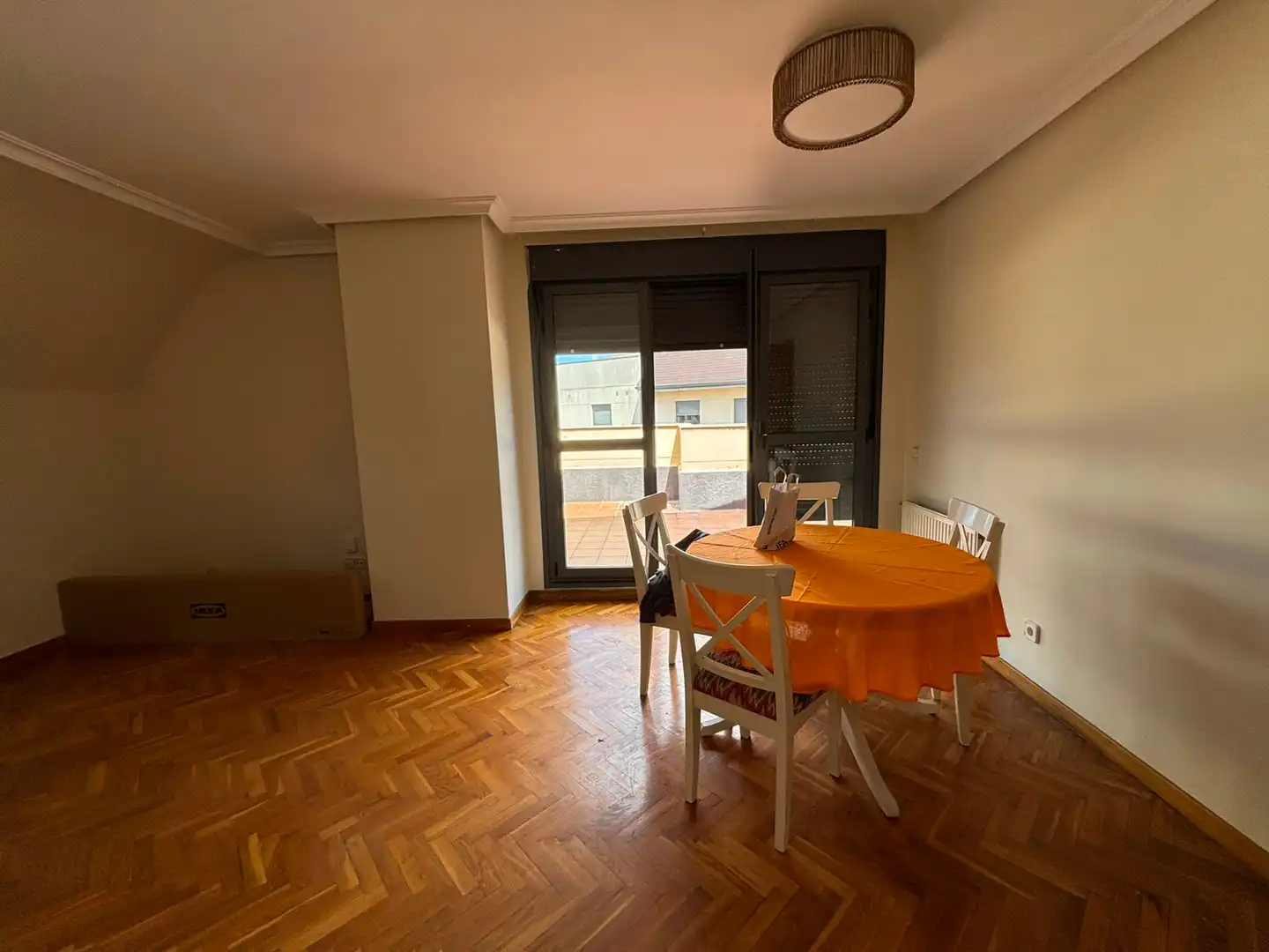 Piso de 73 m² en Oviedo