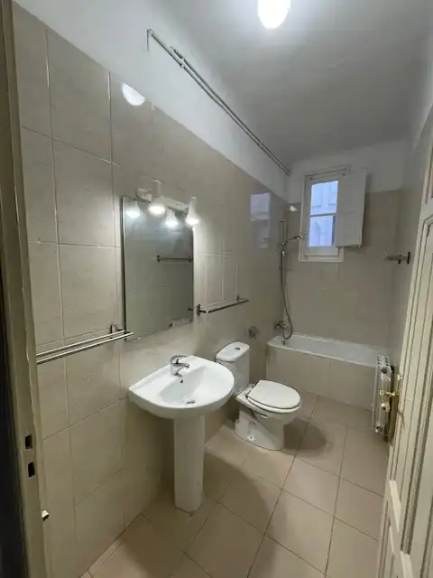 Piso de 84 m² en Zaragoza