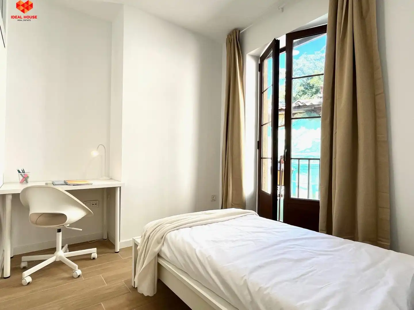 Habitación 358 m², Segovia