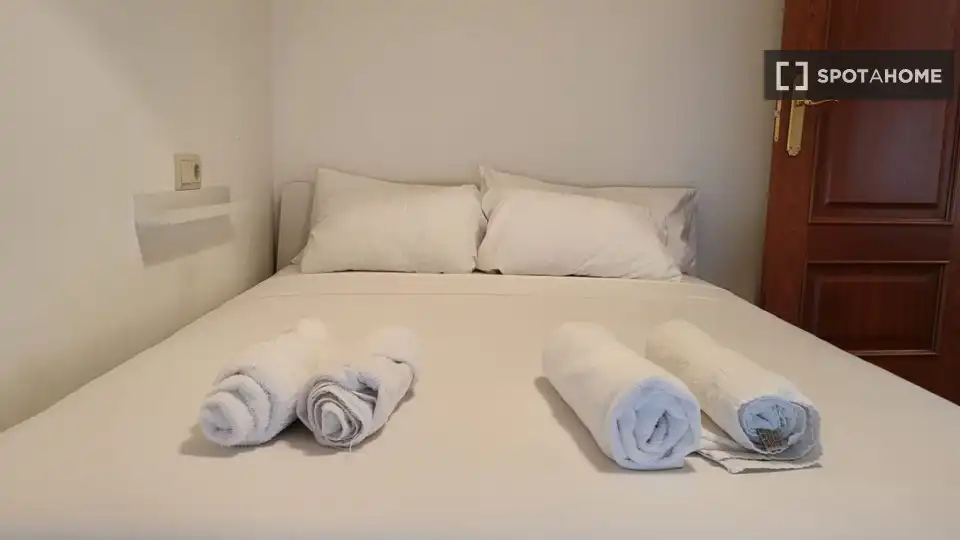 Habitación 63 m², Vigo