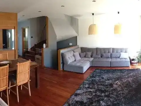 Piso de 200 m² en Nigrán