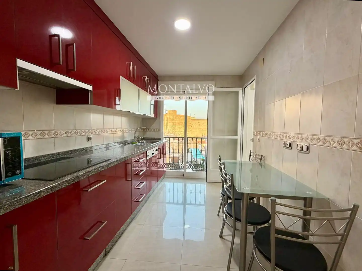 Piso de 211 m² en Atarfe