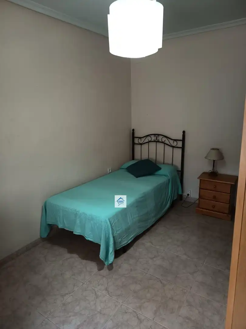 Piso de 85 m² en Cáceres