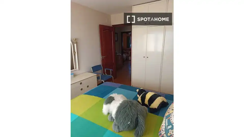 Habitación 138 m², Vigo