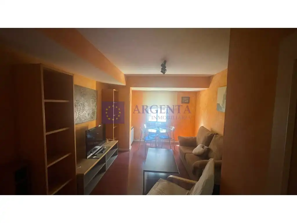Piso de 85 m² en Cáceres