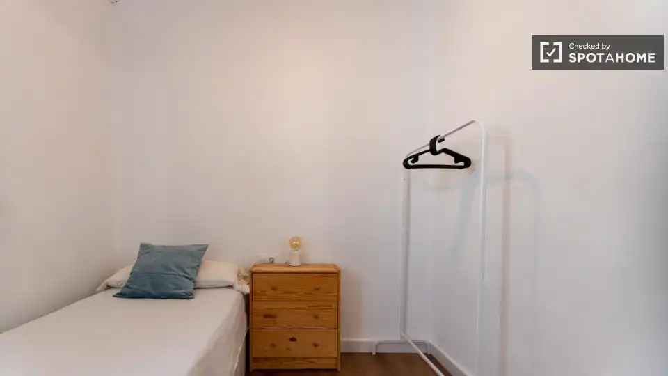 Habitación 75 m², Valencia