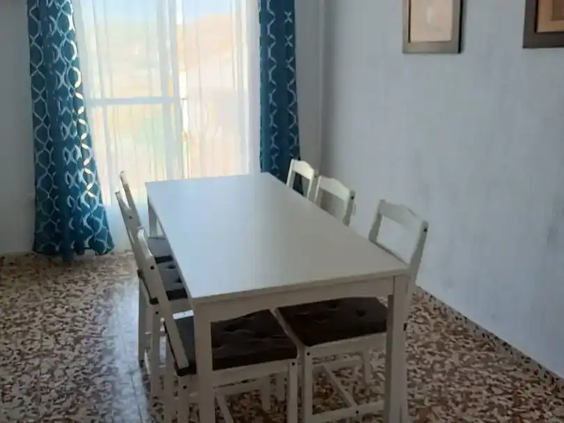 Habitación 100 m², Cabra