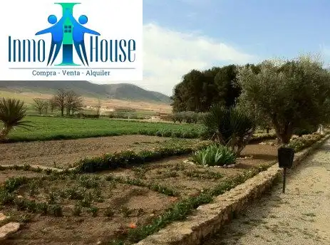 Casa de 1200 m² en Tobarra