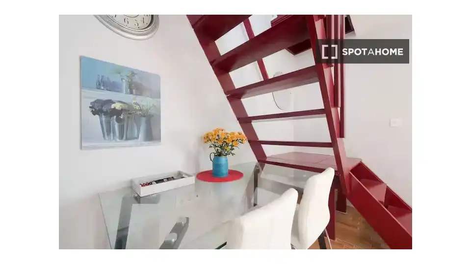 Habitación 58 m², Granada