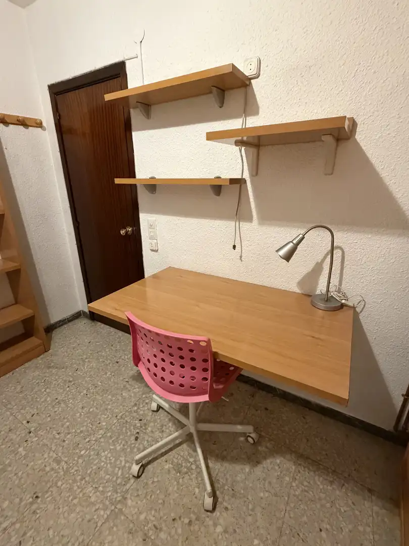 Habitación 100 m², Barbastro