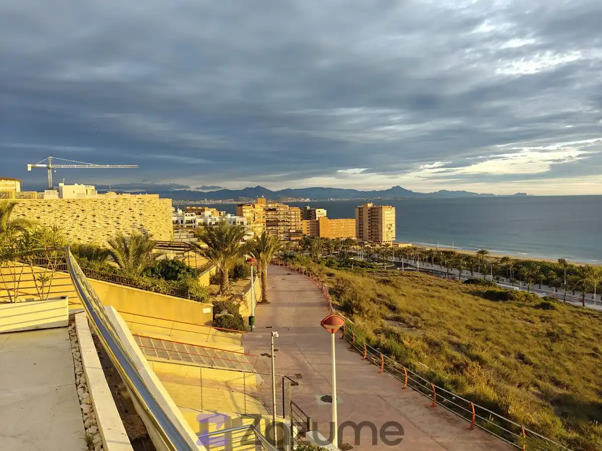 Piso de 106 m² en Elche