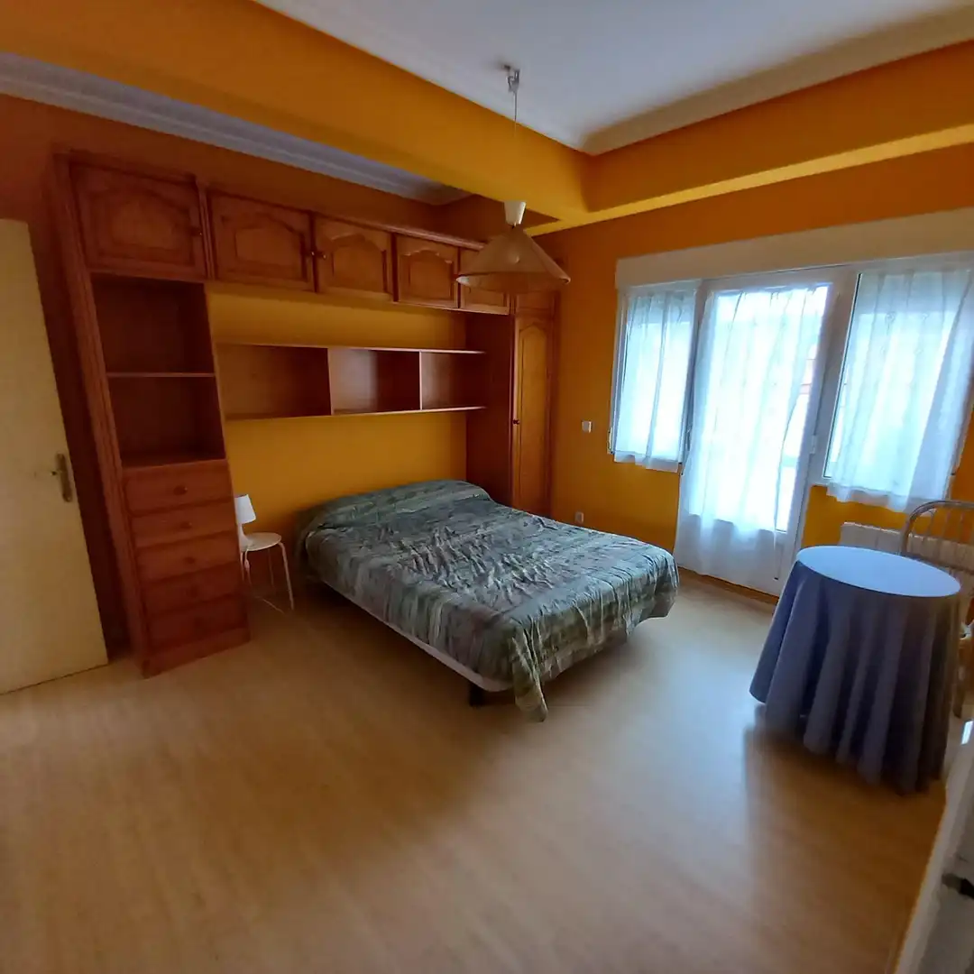 Piso de 100 m² en Ribamontán al Mar