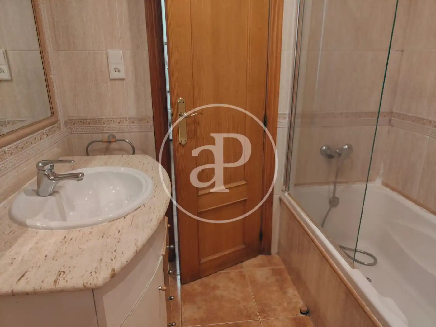 Wohnung 85 m² in Valencia