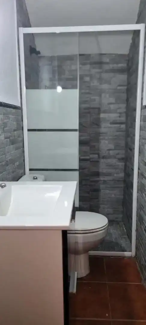 Habitación 305 m², Nambroca