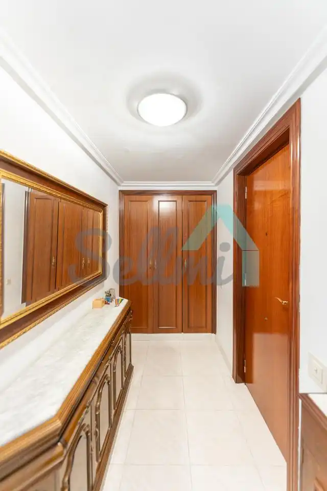 Piso de 80 m² en Oviedo